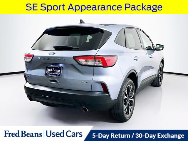 Certified 2022 Ford Escape SE w/ SE Sport Appearance Package AWD/4WD image 9