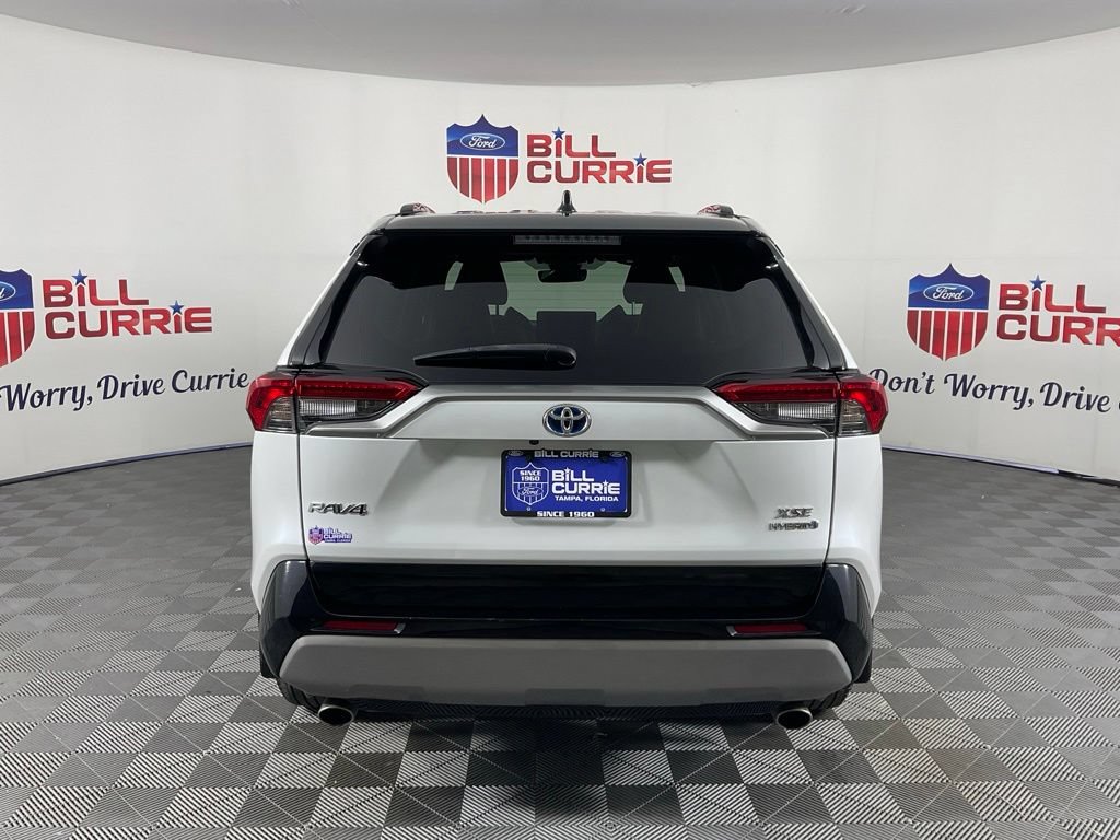 Used 2024 Toyota RAV4 XSE AWD/4WD image 4