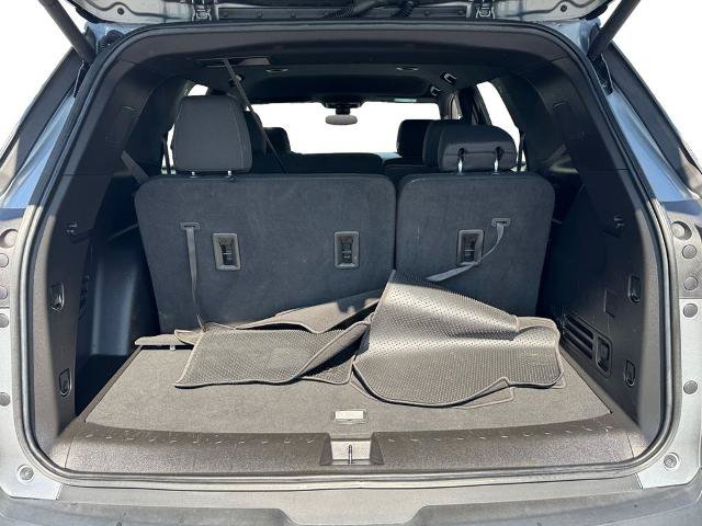 Used 2023 Chevrolet Traverse LT AWD/4WD image 9