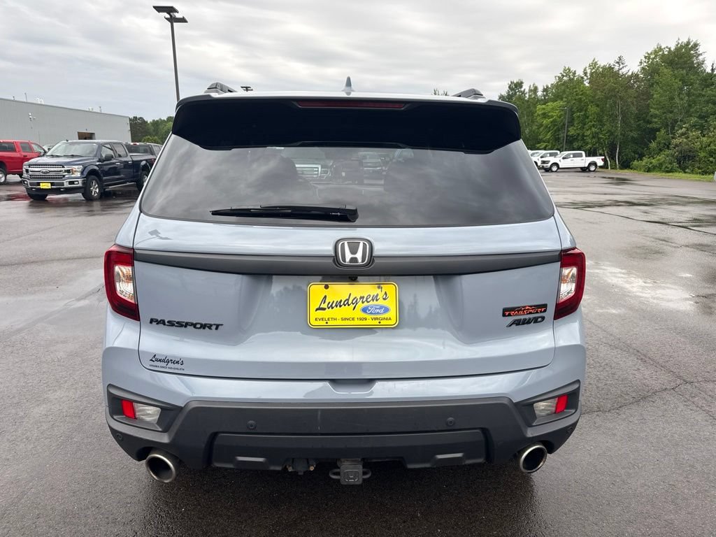 Used 2022 Honda Passport TrailSport image 2