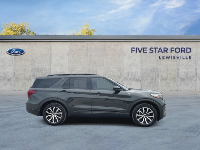 Certified 2023 Ford Explorer ST-Line AWD/4WD image 9