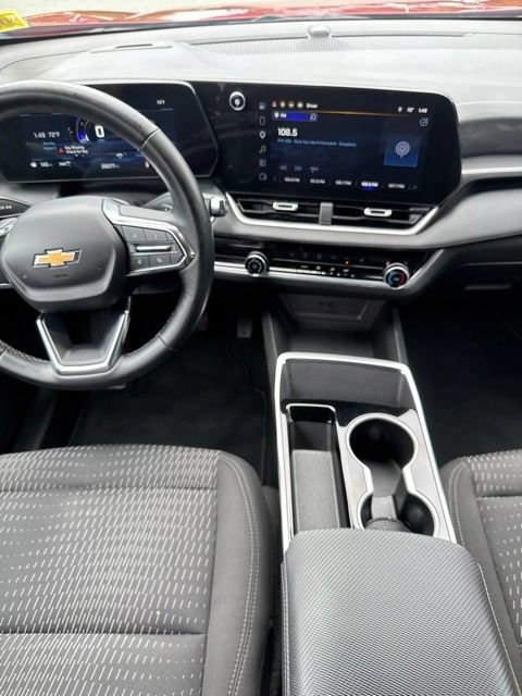 Used 2025 Chevrolet Equinox LT AWD/4WD image 29