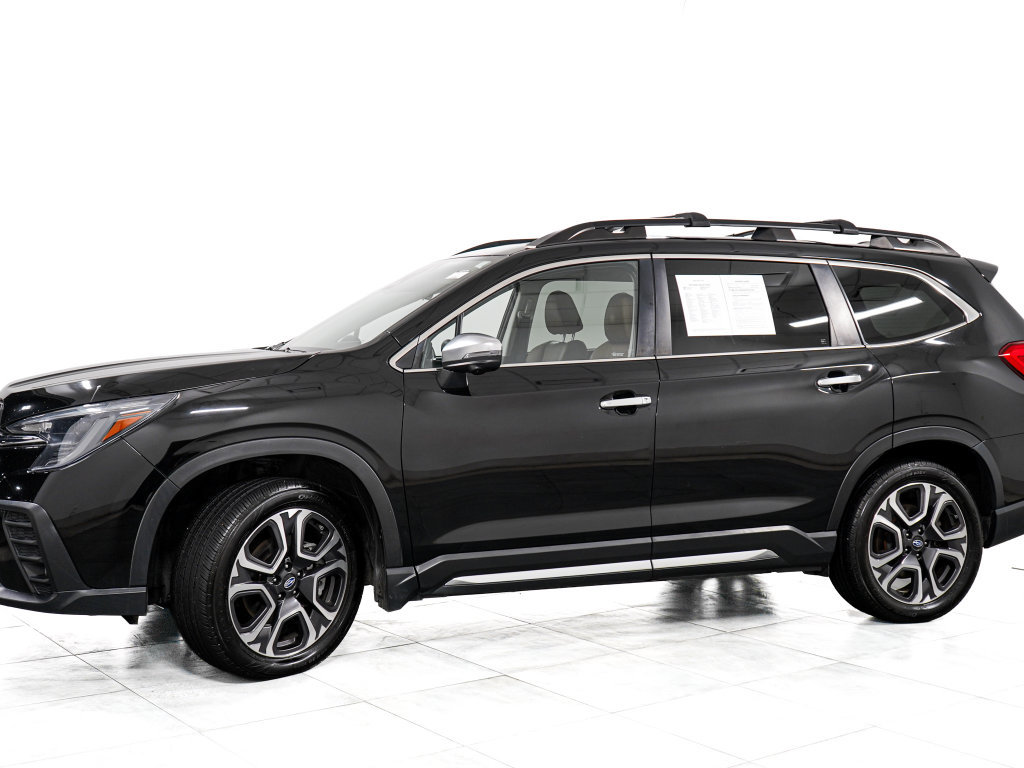 Used 2023 Subaru Ascent Touring AWD/4WD image 4