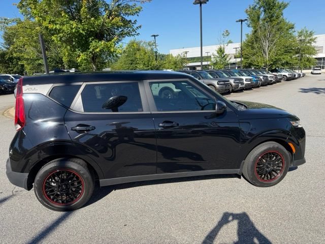 Used 2020 Kia Soul LX FWD image 6