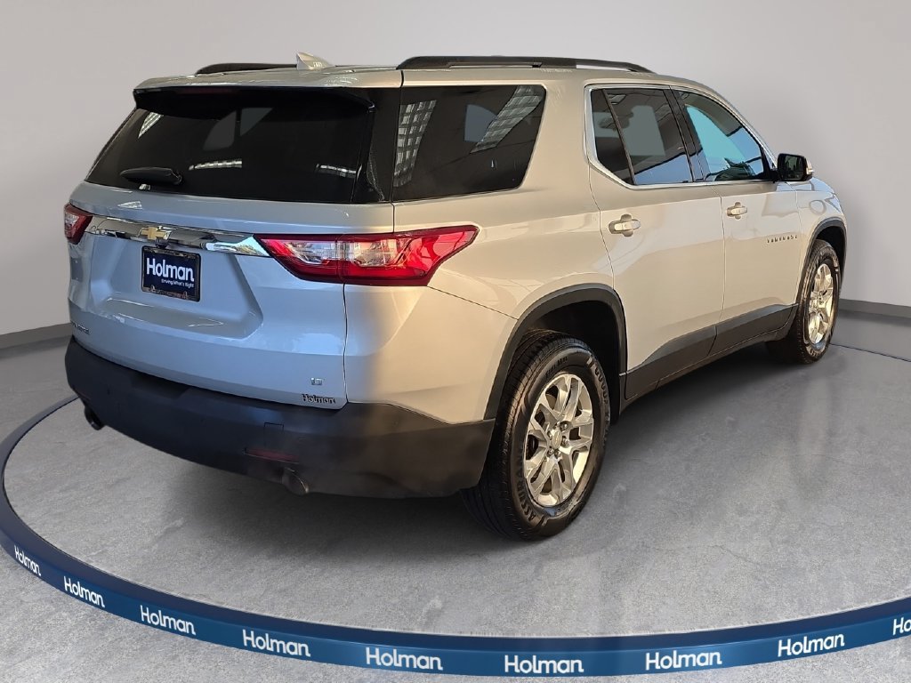 Used 2020 Chevrolet Traverse LT FWD image 5