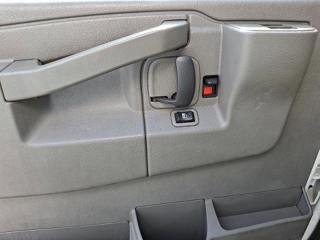 Used 2019 GMC Savana 3500 w/ Power Convenience Package image 11