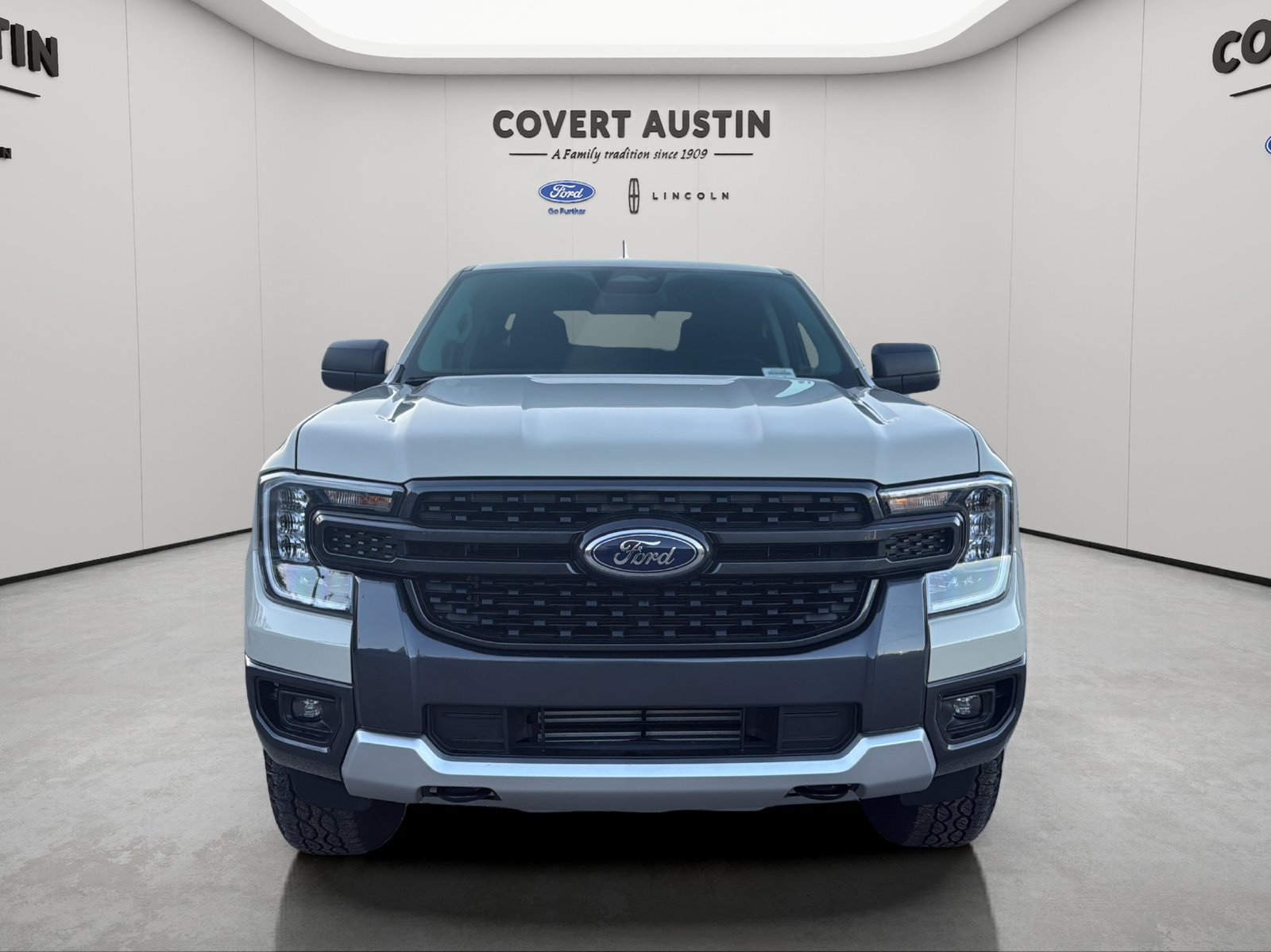 Certified 2025 Ford Ranger XLT w/ FX4 Off-Road Package AWD/4WD image 8