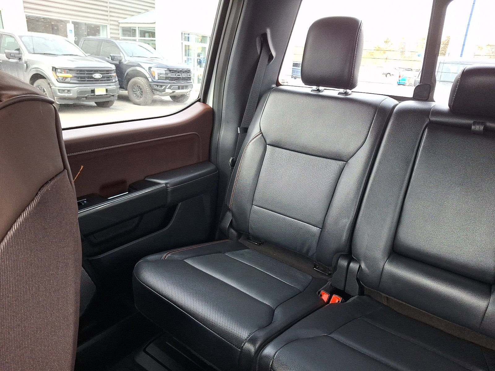 Certified 2023 Ford F150 Lariat w/ Equipment Group 502A High image 18