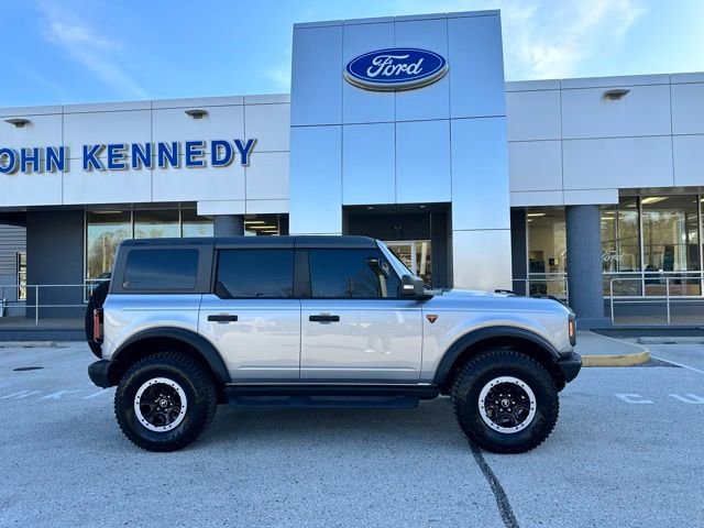 Certified 2024 Ford Bronco Badlands AWD/4WD image 17