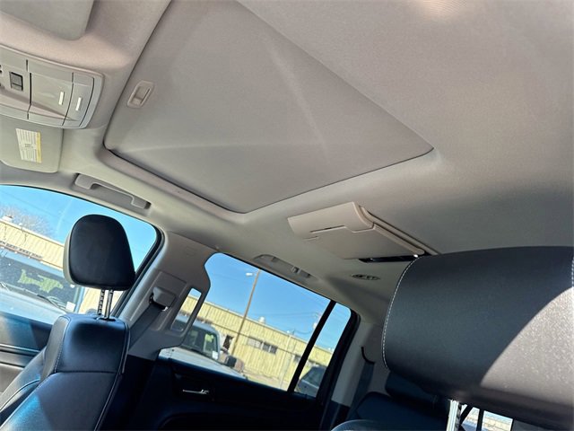 Used 2020 Chevrolet Suburban Premier image 21
