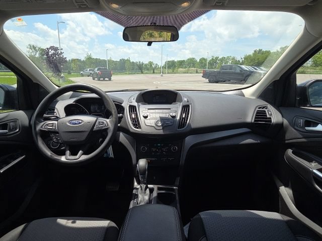 Certified 2018 Ford Escape SE AWD/4WD image 19