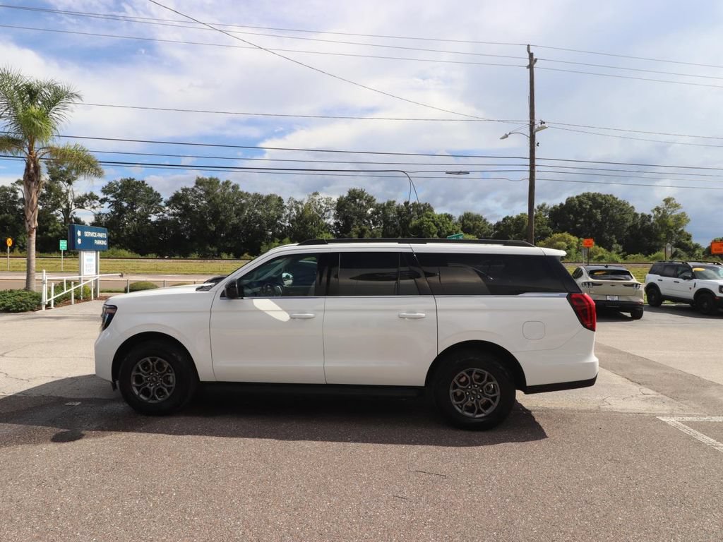 Certified 2025 Ford Expedition Max Active AWD/4WD image 8