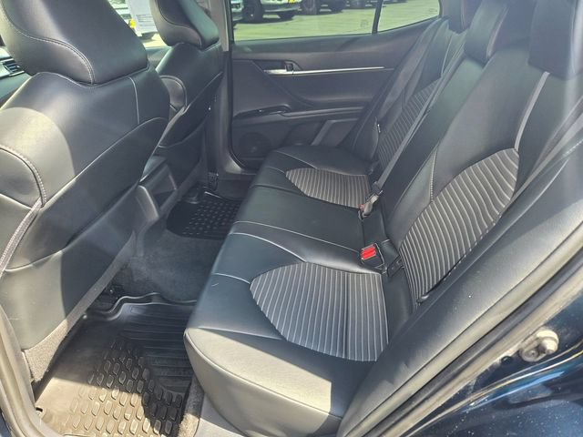 Used 2020 Toyota Camry SE w/ Convenience Package FWD image 10