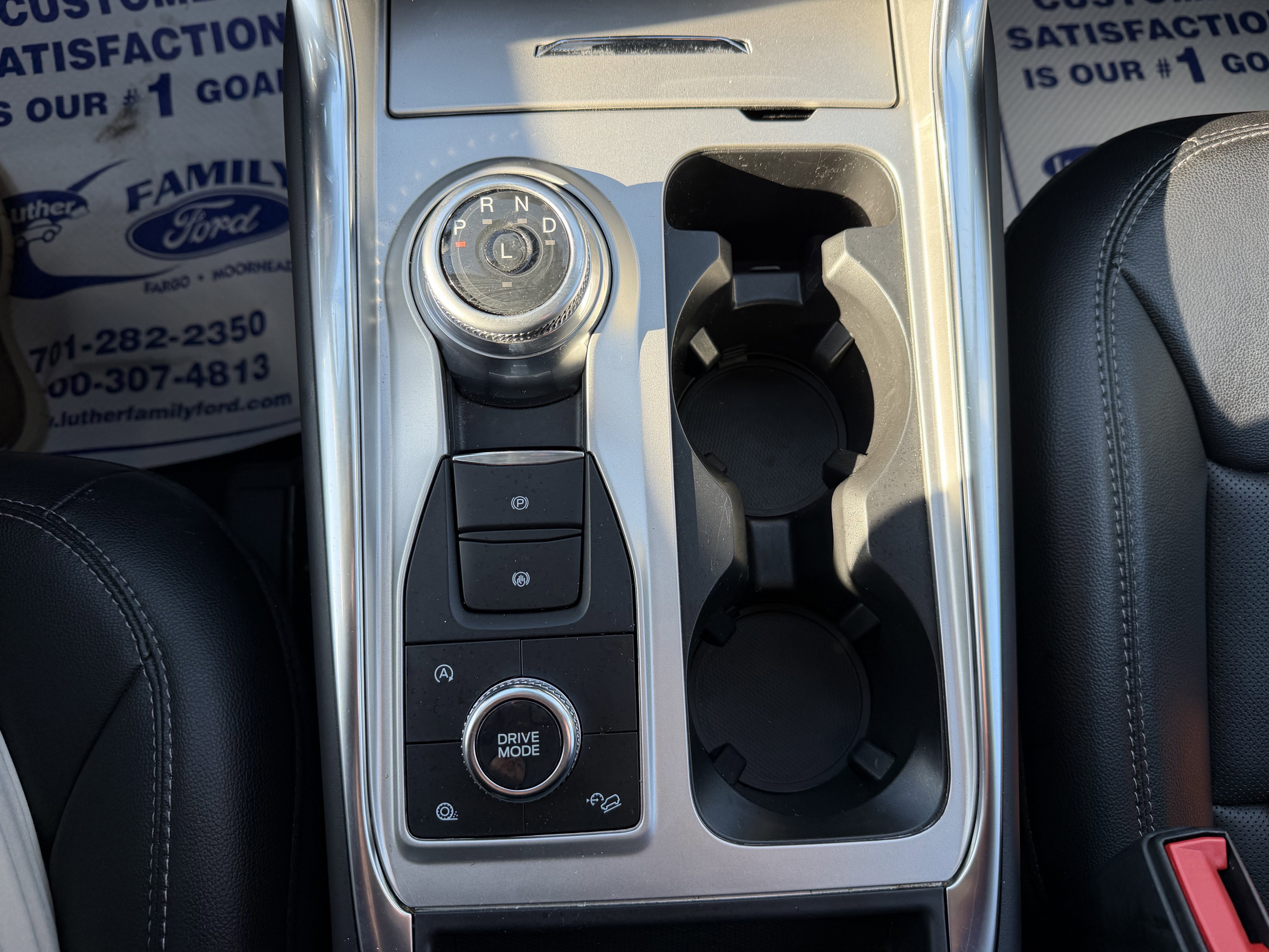 Certified 2023 Ford Explorer Limited w/ Equipment Group 301A image 17