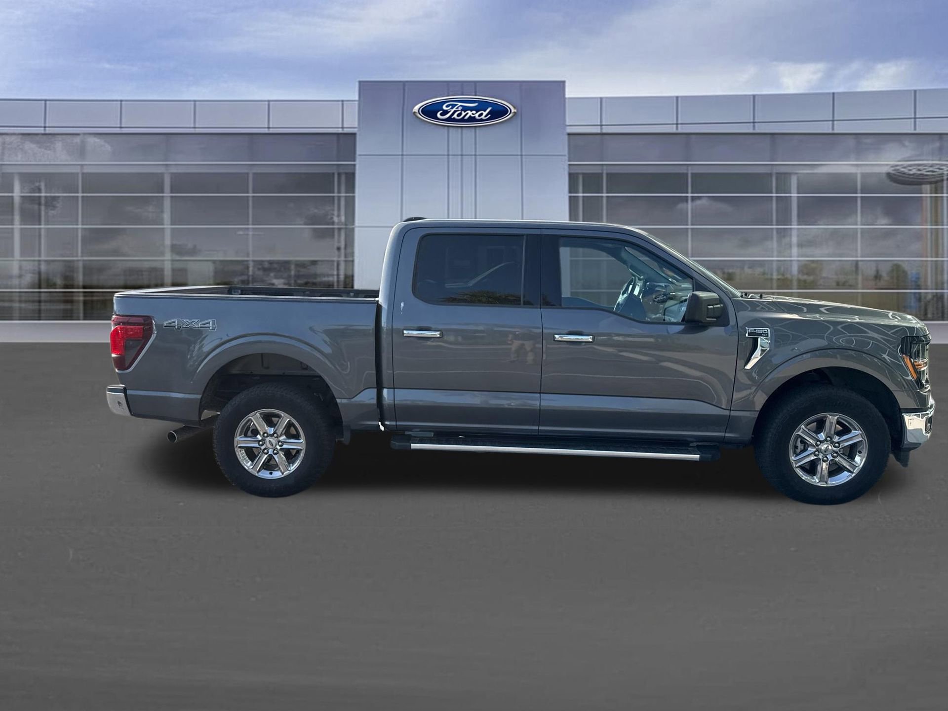 Certified 2025 Ford F150 XLT w/ Equipment Group 301A Standard AWD/4WD image 4