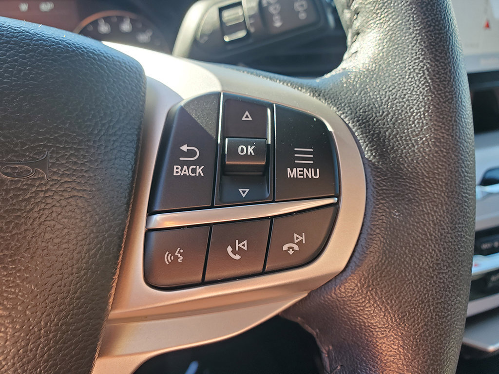 Certified 2023 Ford Explorer XLT w/ Equipment Group 202A AWD/4WD image 28