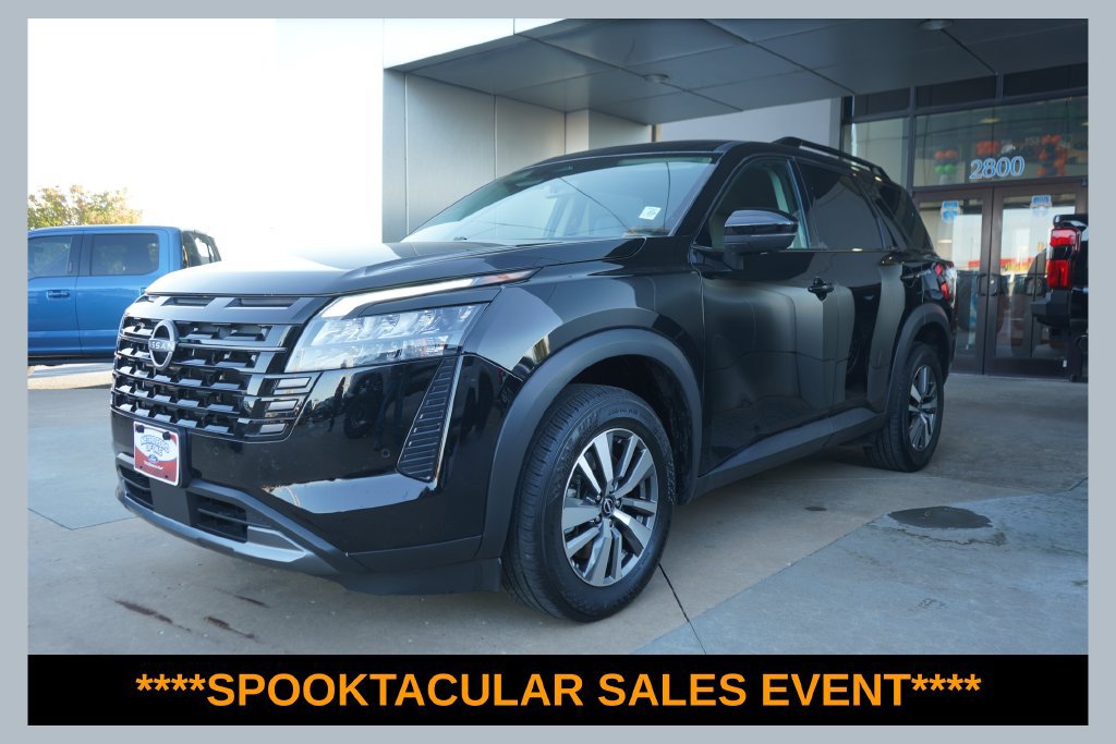Used 2026 Nissan Pathfinder SL