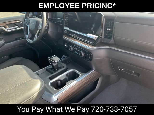 Used 2023 Chevrolet Silverado 1500 RST AWD/4WD image 25