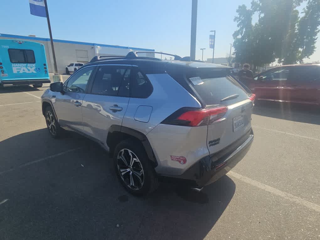 Used 2024 Toyota RAV4 XSE w/ Weather Package AWD/4WD image 5