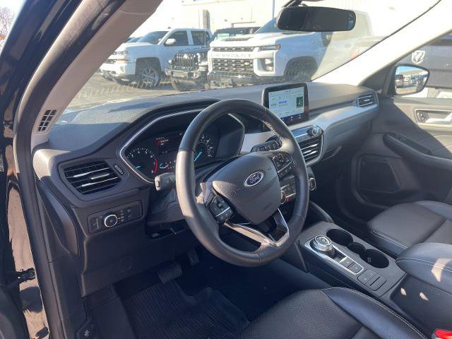 Certified 2022 Ford Escape SEL image 9