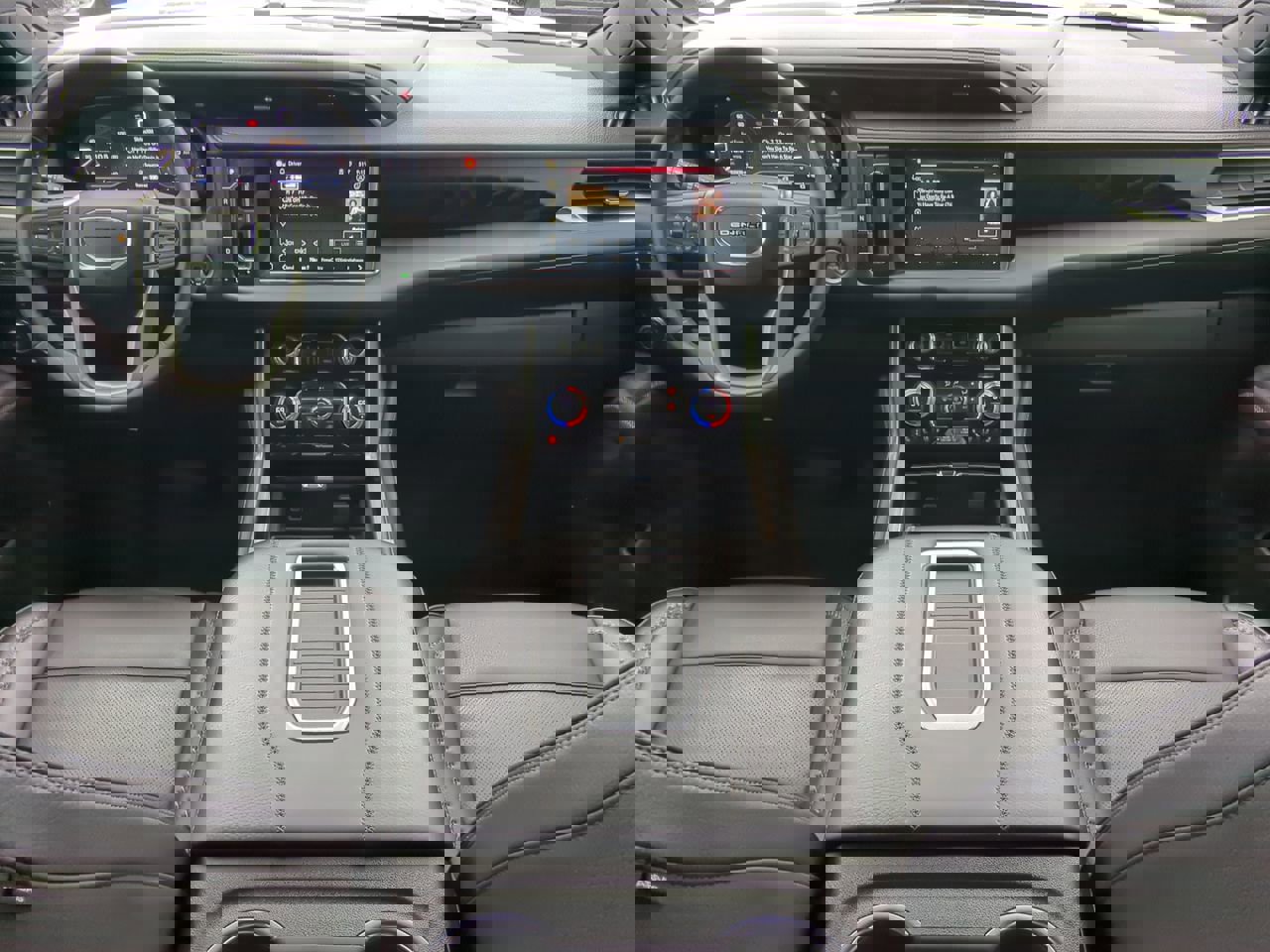 Used 2023 GMC Yukon Denali w/ Max Trailering Package image 13