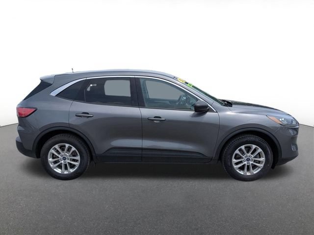 Certified 2022 Ford Escape SE w/ Cold Weather Package AWD/4WD image 2