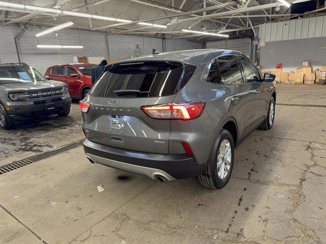 Certified 2022 Ford Escape SE w/ Convenience Package image 5