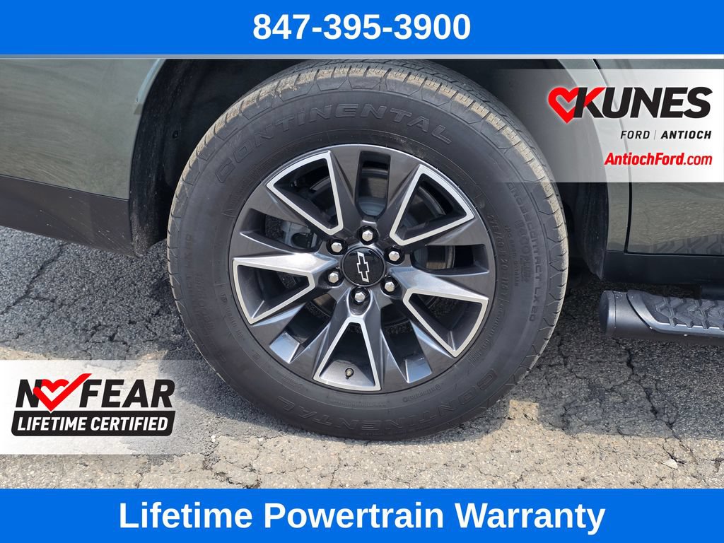 Used 2023 Chevrolet Tahoe Z71 w/ Luxury Package AWD/4WD image 10