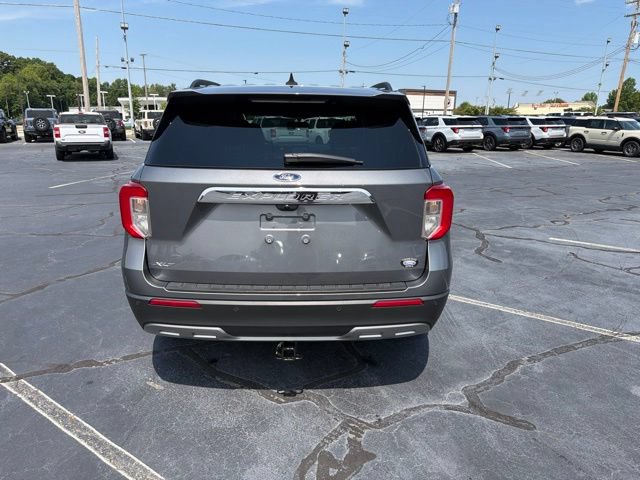 Certified 2023 Ford Explorer XLT w/ Equipment Group 202A RWD image 6