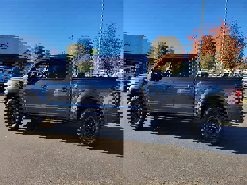 Certified 2018 Ford F150 Raptor w/ Equipment Group 802A Luxury image 2