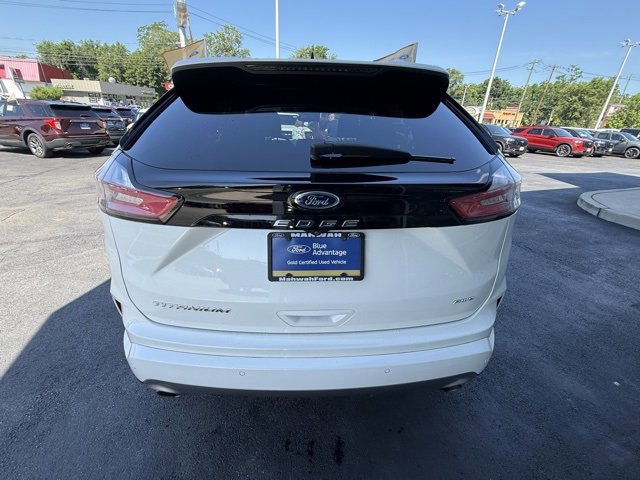 Certified 2022 Ford Edge Titanium w/ Equipment Group 301A image 5