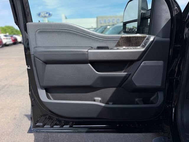Certified 2026 Ford F350 Lariat w/ Lariat Premium Package AWD/4WD image 14
