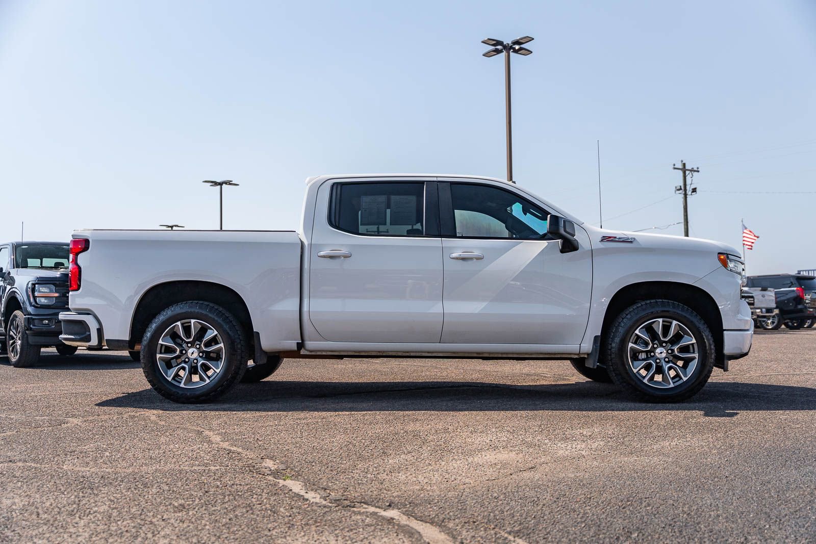 Used 2022 Chevrolet Silverado 1500 RST AWD/4WD image 8