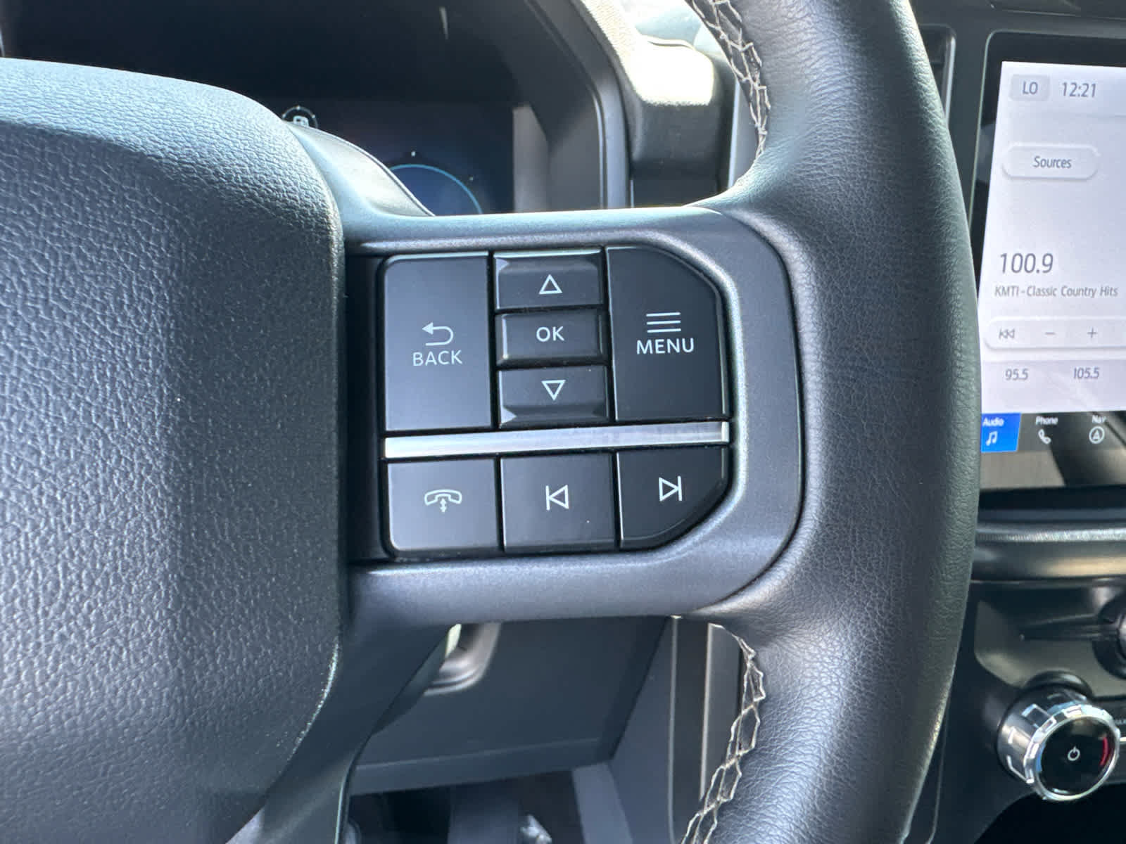 Certified 2025 Ford F150 Lariat AWD/4WD image 30