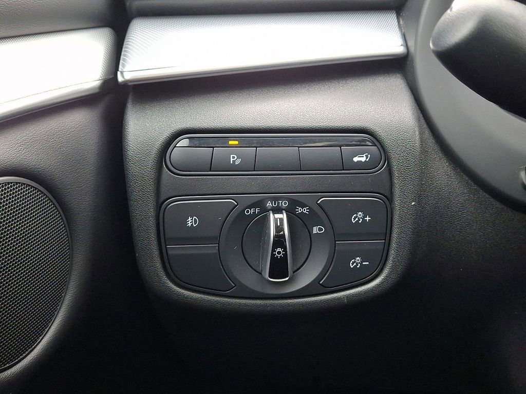 Used 2020 INFINITI QX50 Luxe w/ Navigation Package image 23