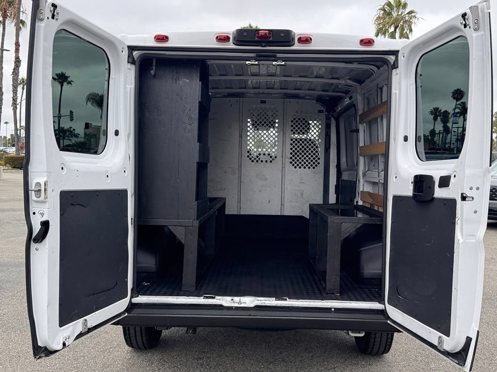 Used 2023 RAM ProMaster 2500 FWD image 13