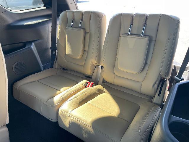Certified 2016 Ford Explorer XLT w/ Equipment Group 202A image 23