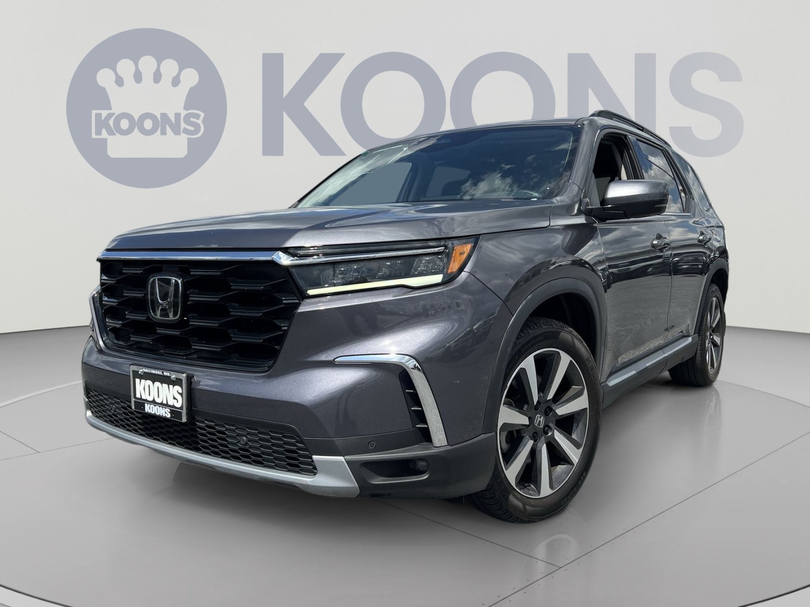 Used 2025 Honda Pilot Touring