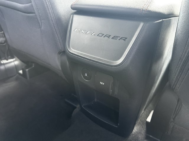 Certified 2025 Ford Explorer Active AWD/4WD image 38