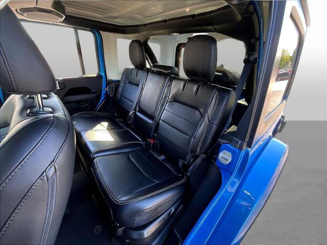 Used 2023 Jeep Wrangler Unlimited Sahara w/ Cold Weather Group AWD/4WD image 24