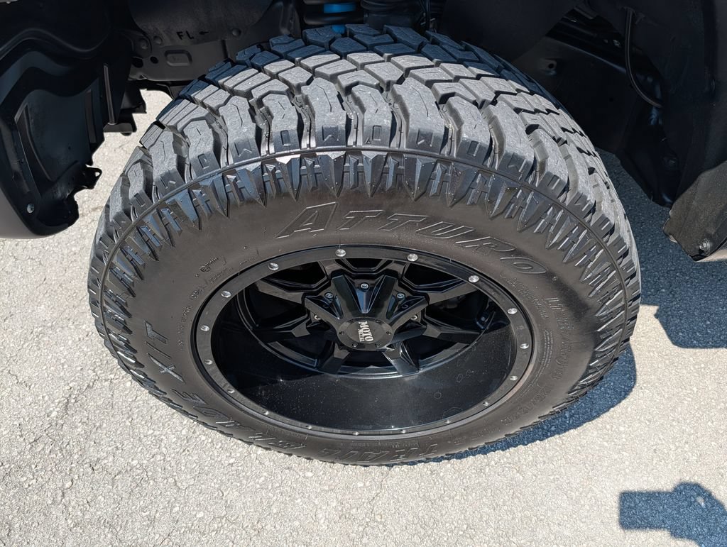 Used 2021 Toyota Tundra SR5 w/ TRD Off-Road Package AWD/4WD image 33