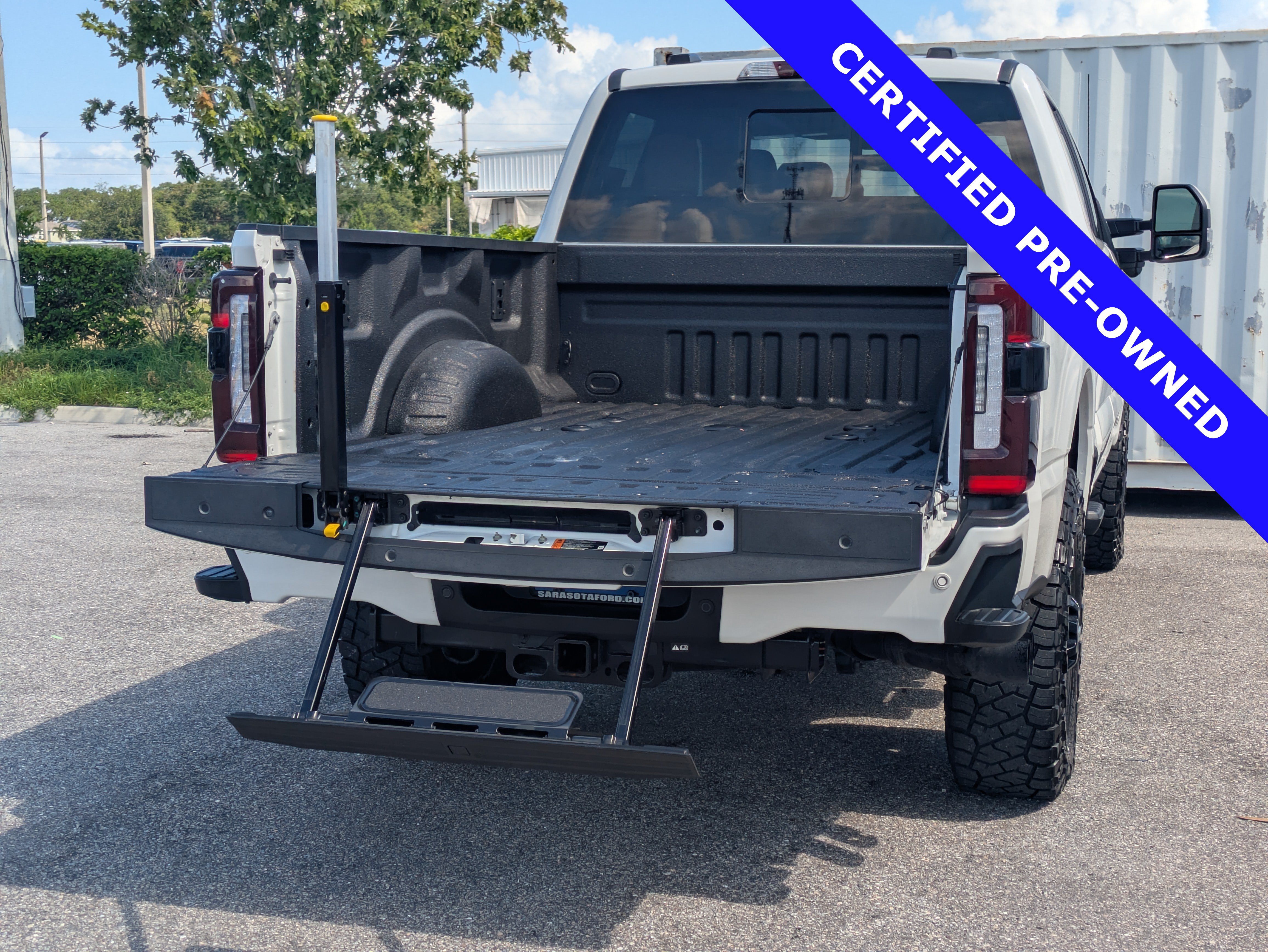 Certified 2024 Ford F250 Platinum AWD/4WD image 14