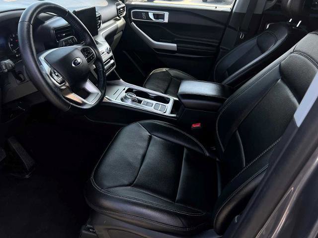 Certified 2021 Ford Explorer XLT w/ Equipment Group 202A image 10