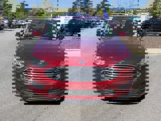 Certified 2017 Ford Fusion SE w/ Fusion SE Technology Package image 8