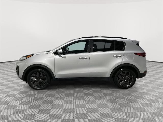 Used 2022 Kia Sportage Nightfall Edition image 9