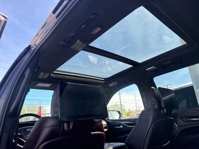 Used 2021 Cadillac Escalade Sport Platinum AWD/4WD image 28