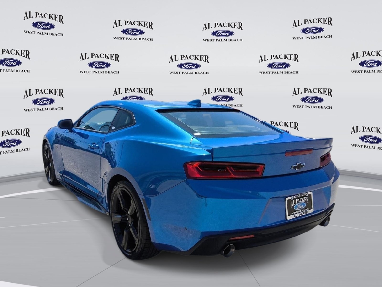 Used 2018 Chevrolet Camaro LT w/ RS Package RWD image 3