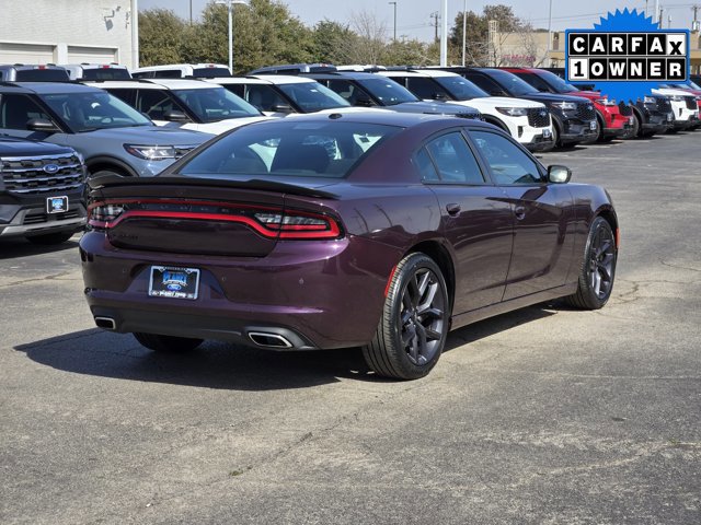 Used 2022 Dodge Charger SXT w/ Blacktop Package image 5