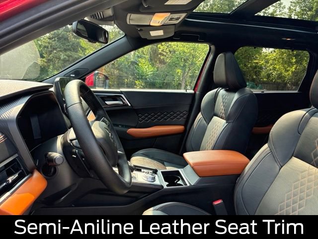 Used 2024 Mitsubishi Outlander SEL AWD/4WD image 28