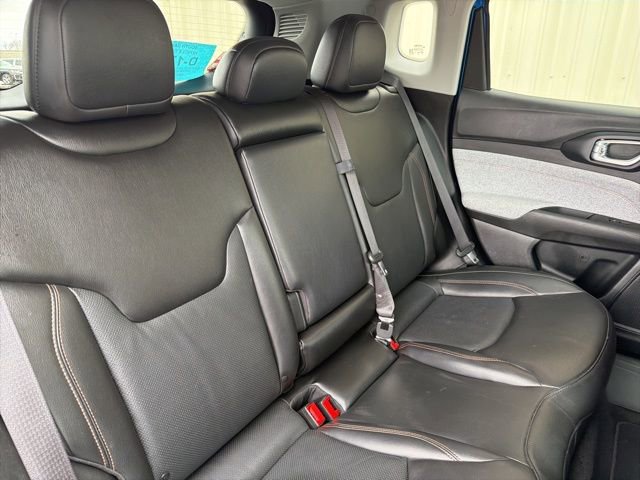 Used 2022 Jeep Compass Latitude image 9